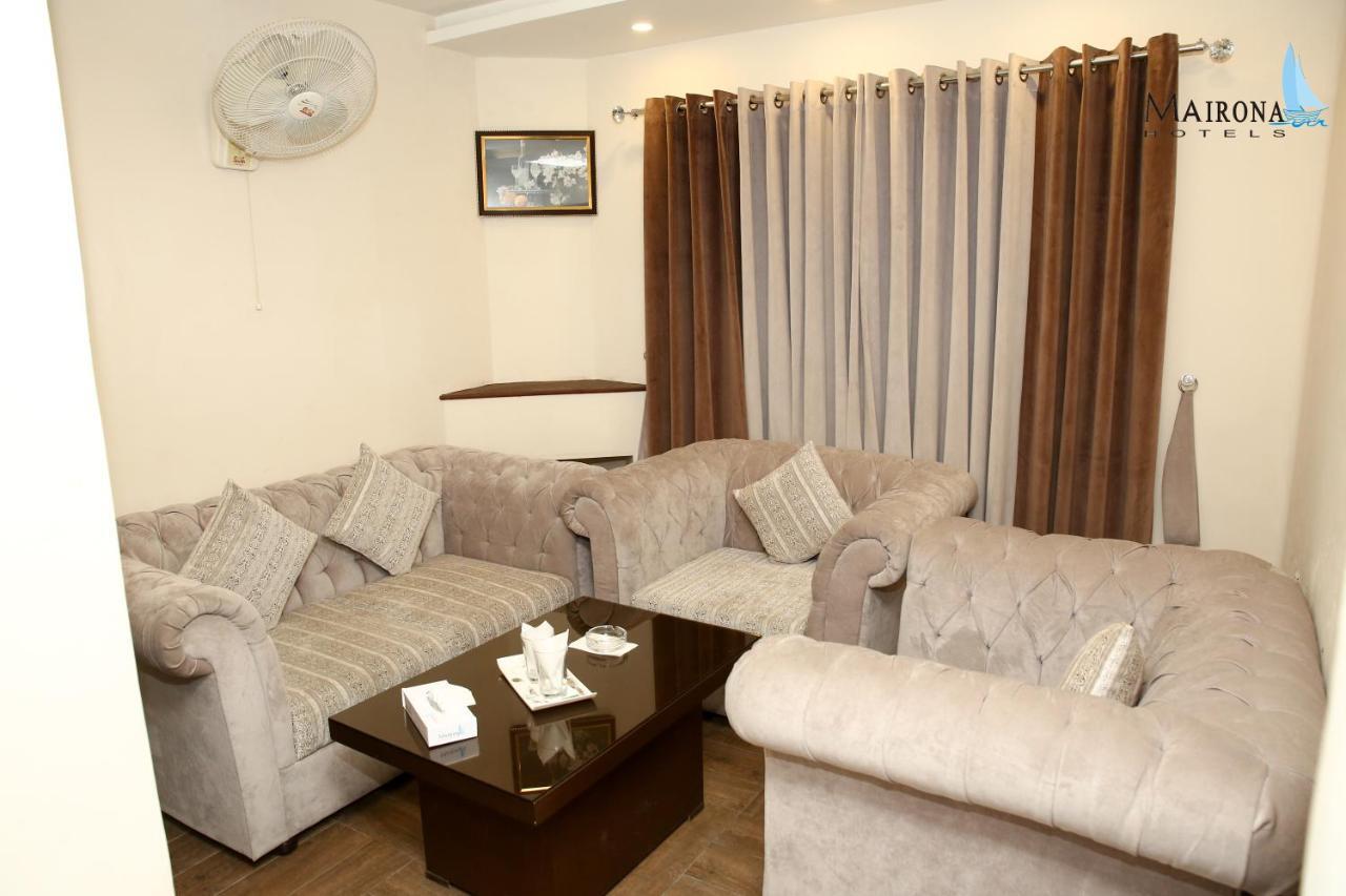 Hotel Mairona Gulberg Lahor Kültér fotó