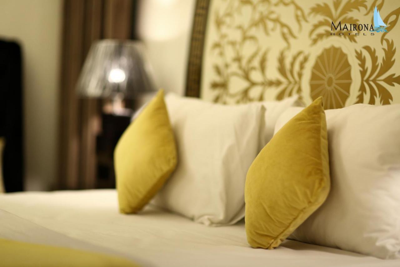 Hotel Mairona Gulberg Lahor Kültér fotó