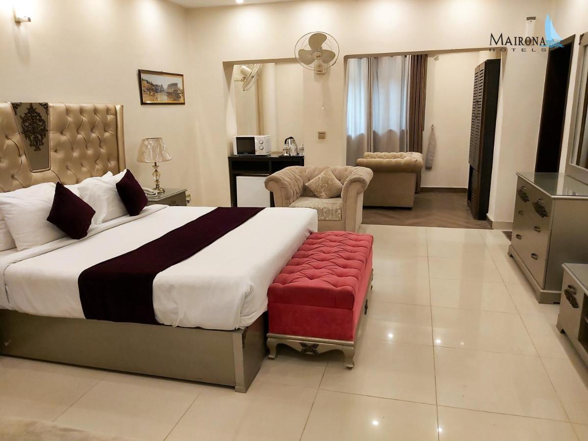 Hotel Mairona Gulberg Lahor Kültér fotó