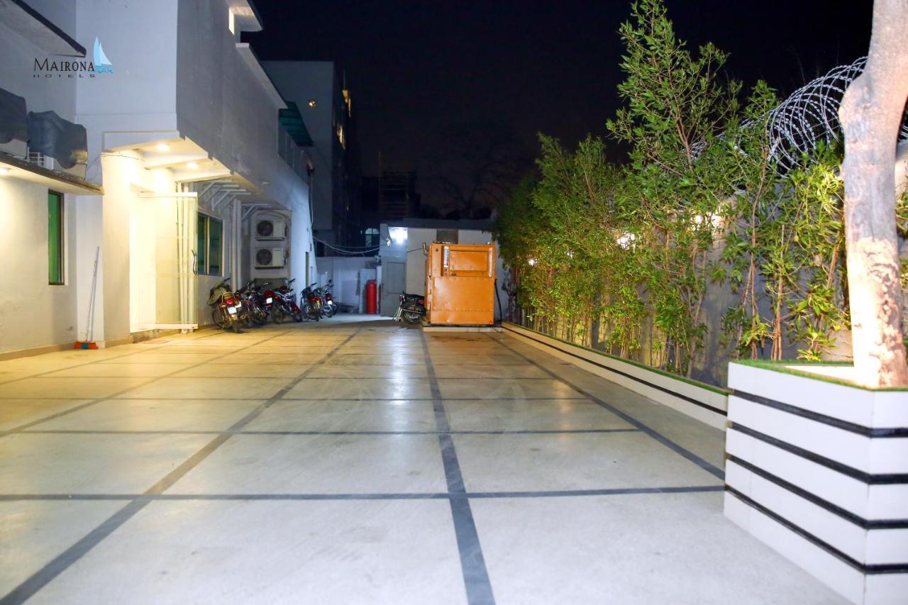 Hotel Mairona Gulberg Lahor Kültér fotó