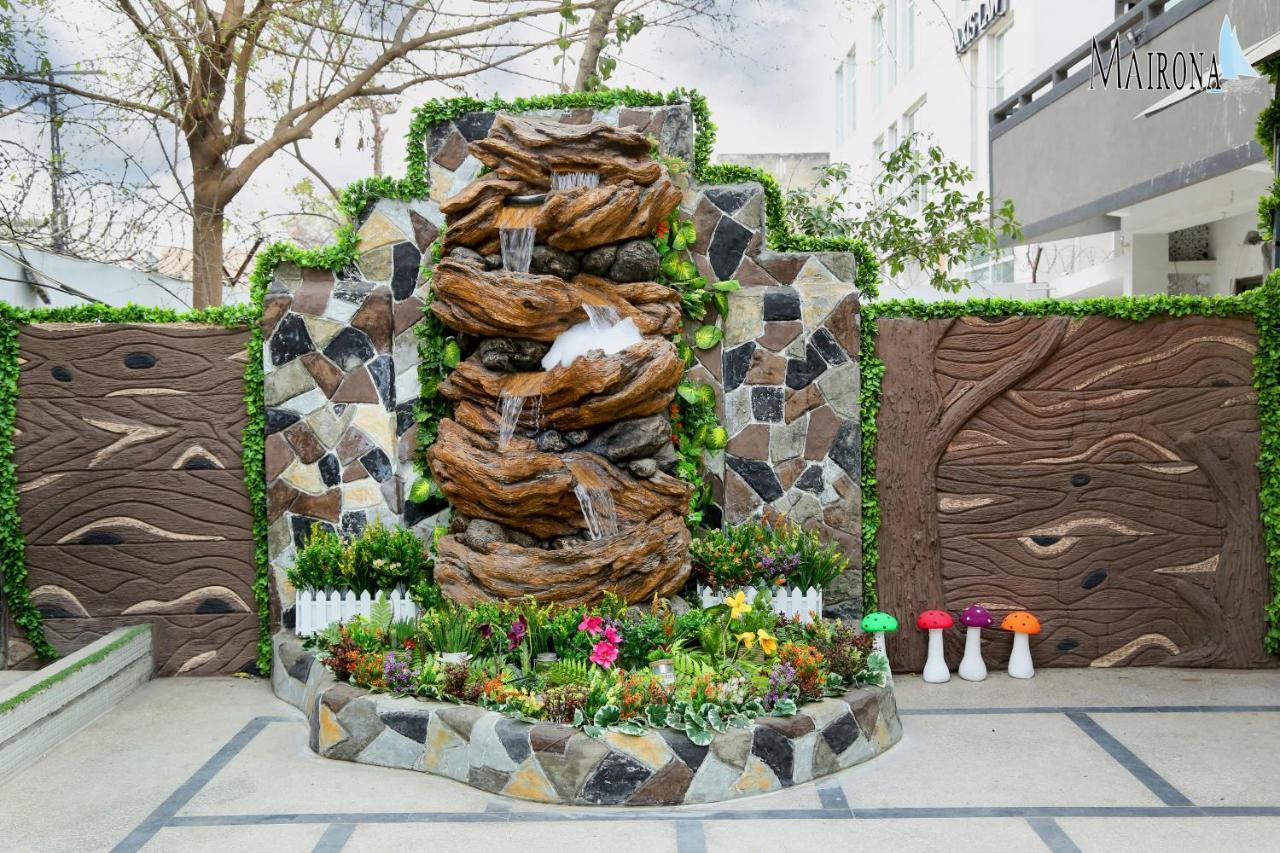 Hotel Mairona Gulberg Lahor Kültér fotó