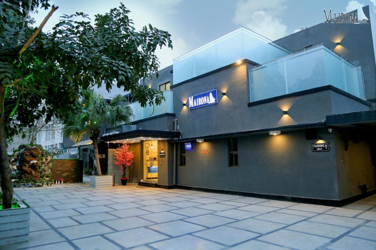 Hotel Mairona Gulberg Lahor Kültér fotó